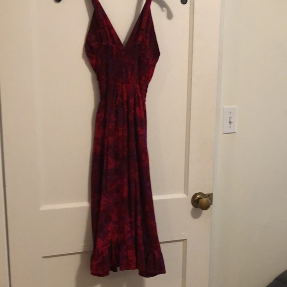 Authentic Hawaiian dress reds and hints of purple flower print - Picture 8 of 11